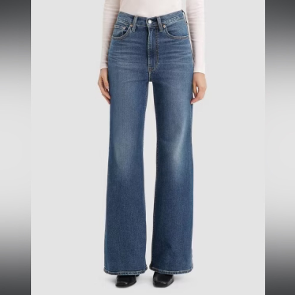 Women's Blue Jeans